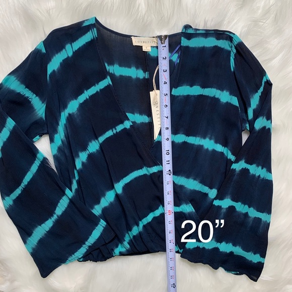 SOLD-NWT Stitch Fix Tie Dye Faux Wrap Blouse - Picture 7 of 7